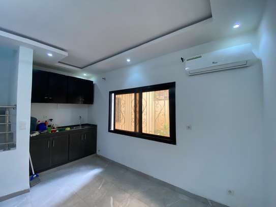 Magnifique Appartement Duplex au almadies image 4