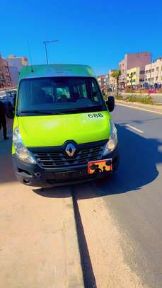 renault master 19 place image 2