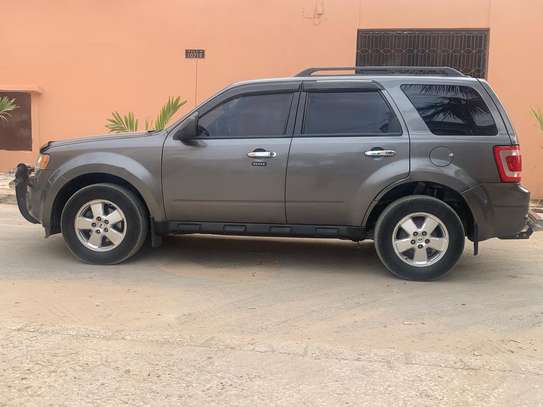 Ford escape image 8