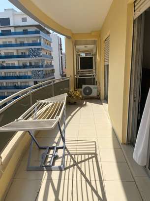 Magnifique Studio Meublé à louer en Centre Ville image 12