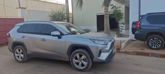 Toyota rav4 image 1