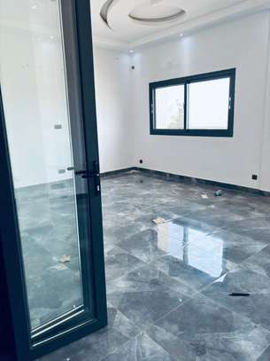 Appartement moderne image 7