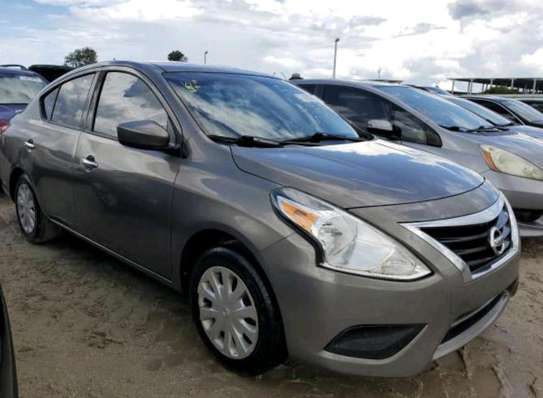 Nissan versa S 2017 1.6l image 5