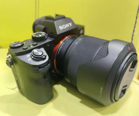 Sony Alpha A7 ii objectif 28-70mm image 1