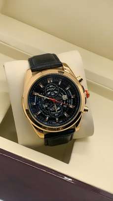 vente de montres luxes hommes et femmes image 9