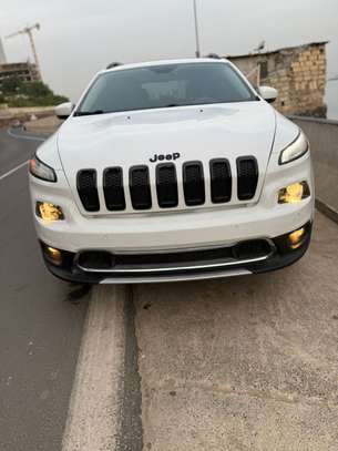 Jeep Cherokee image 2