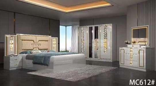 Chambre à Coucher image 4