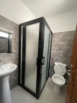 APPARTEMENT A LOUER OUAKAM COMICO image 6