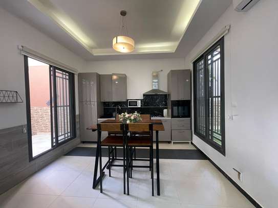 Appartement meublé avec piscine et salle de sport image 8