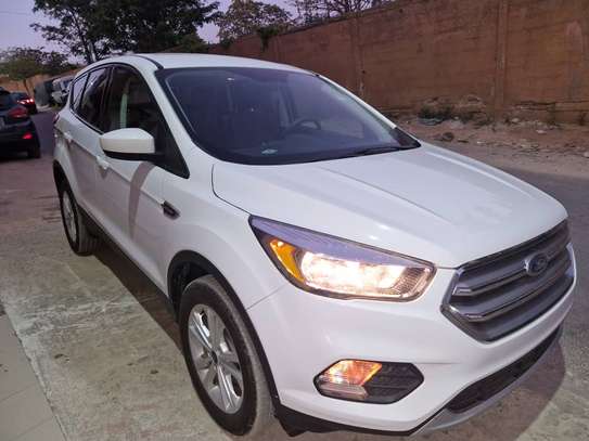Ford Escape 2017 image 1
