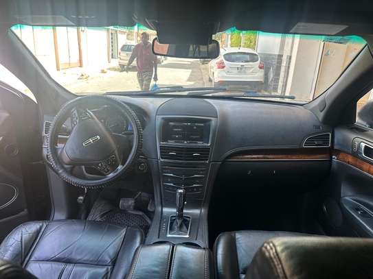 Lincoln MK image 7