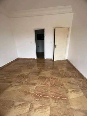 Joli appartement F4 a Ngor Almadies image 6