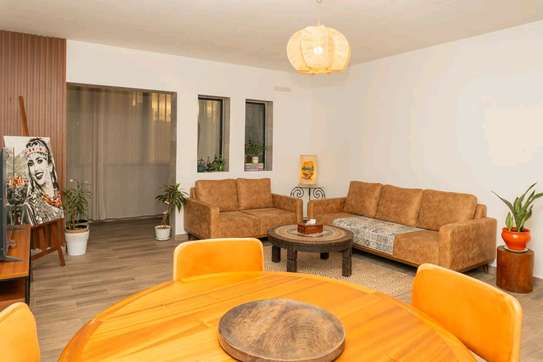 APPARTEMENT F3 MEUBLÉ À DAKAR PLATEAU image 3