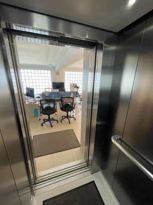 IMMEUBLE COMMERCIAL R+9 À VENDRE – ALMADIES image 5