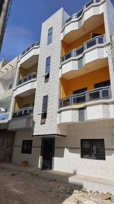 Appartement neuf à louer a comico Guediawaye image 1