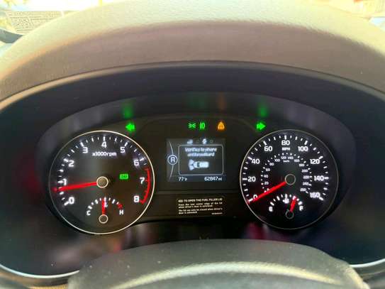 Kia Sportage image 6