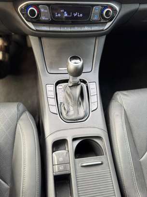 HYUNDAI I30 2017 image 12
