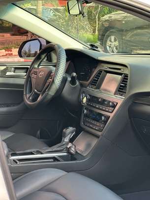 Hyundai sonata 2016 image 4