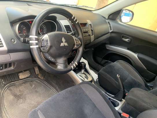 MITSUBISHI OUTLANDER 2014 , 7places image 5