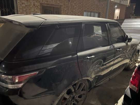 Range rover supercharged V6 Essence image 13