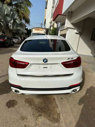BMW x6 image 3