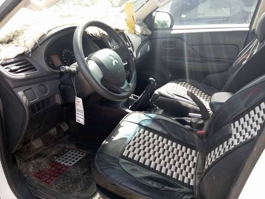 Mitsubishi L200 2024 image 2
