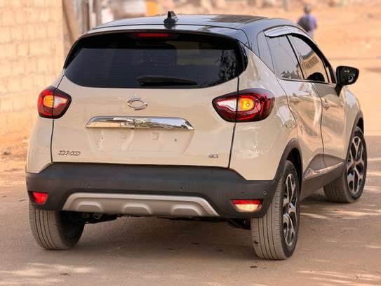 RENAULT QM3 2018 image 5
