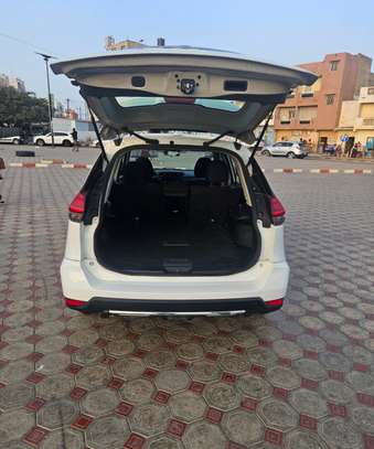 Nissan rogue image 6