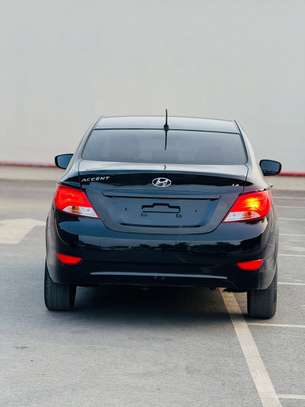 Hyundai Accent 2017 image 7