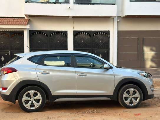 Hyundai Tucson 2018 SUV Confort Sécurisé image 8