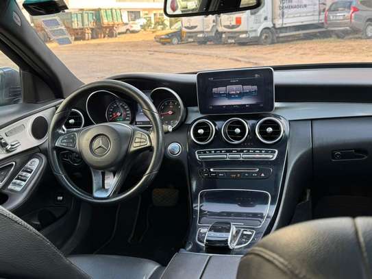 Mercedes c300 2016 image 6