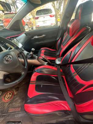Toyota Auris image 3