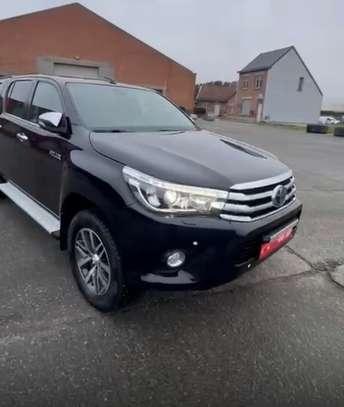 Toyota Hilux 2017 Automatique Diesel image 14