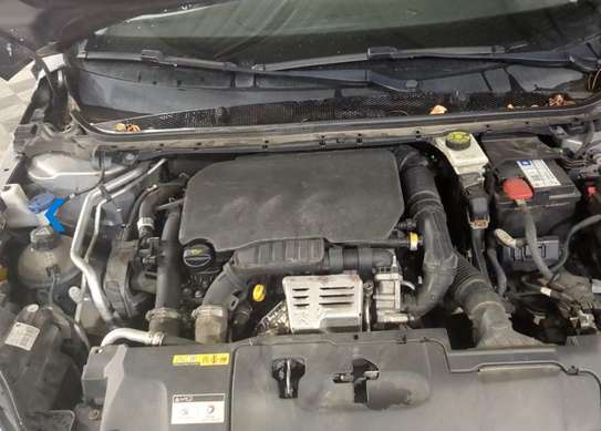 Peugeot 308 Break déjà mutée image 6