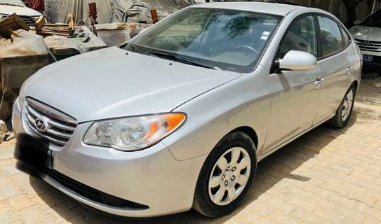 Hyundai Elantra automatic image 1