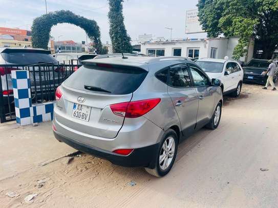 HYUNDAI TUCSON 2012 image 6