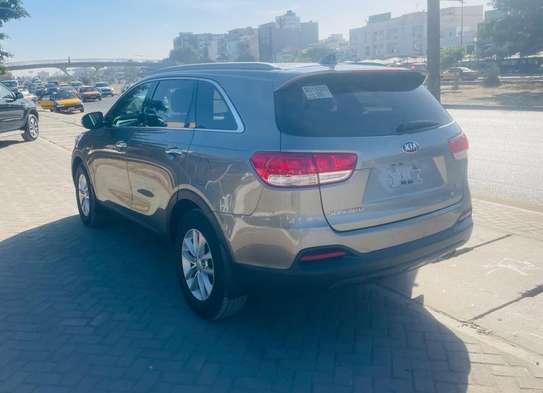 Kia Sorento venant image 1