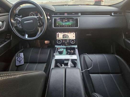 Range Rover Velar 3.0 image 7