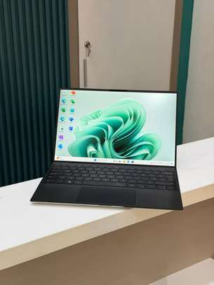 Dell XPS 13 image 2