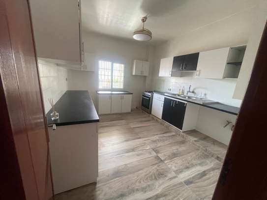 Appartement avec terrasse privé à Louer à Dakar Mermoz image 1