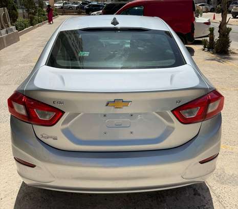 Chevrolet Cruze 2018 image 12