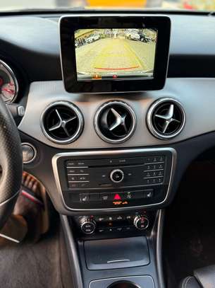 Mercedes GLA 250  2017 image 9