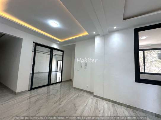 Appartements à louer au Point E image 4