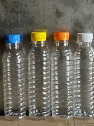 A vendre bouteilles vide en plastique image 3