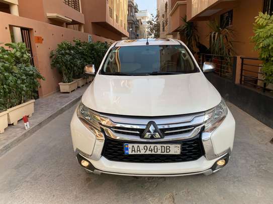 Mitsubishi 2019 montero sport image 8