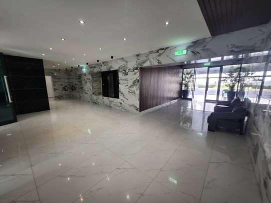 Appartement 5 chambres salon à louer almadies image 11