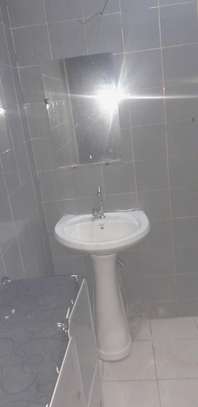 Appartement meuble Studio ouest foire image 4