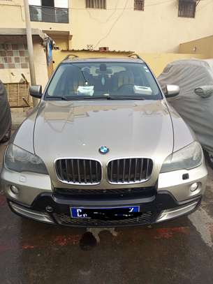 BMW X5 image 1