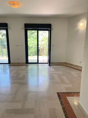 Appartement F4 à louer image 6