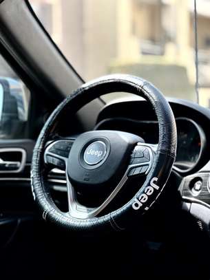 Jeep grand Cherokee 2020 image 13
